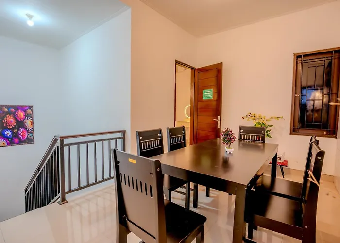 Cening Private 3br Pool アパート スミニャック